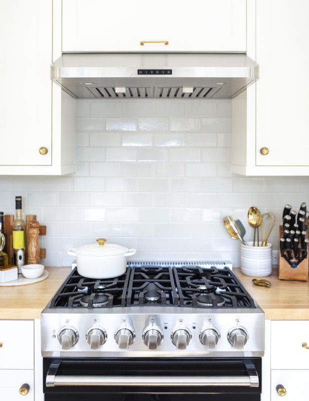 Electric Range Replacement in Longmont, CO